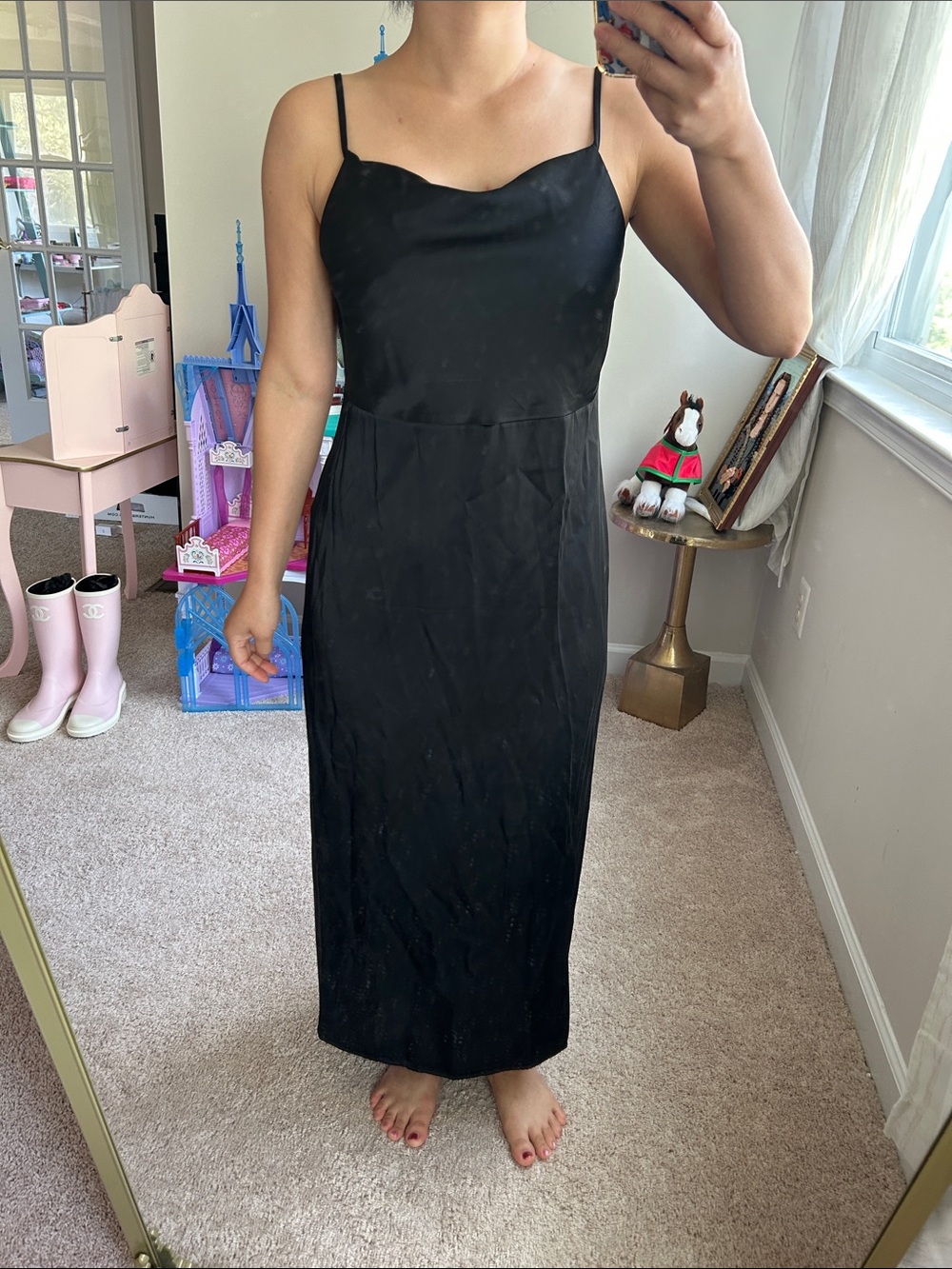 Old Navy black dress. S